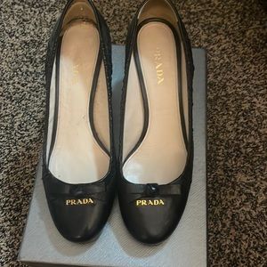 Womens Prada shoes size 40
